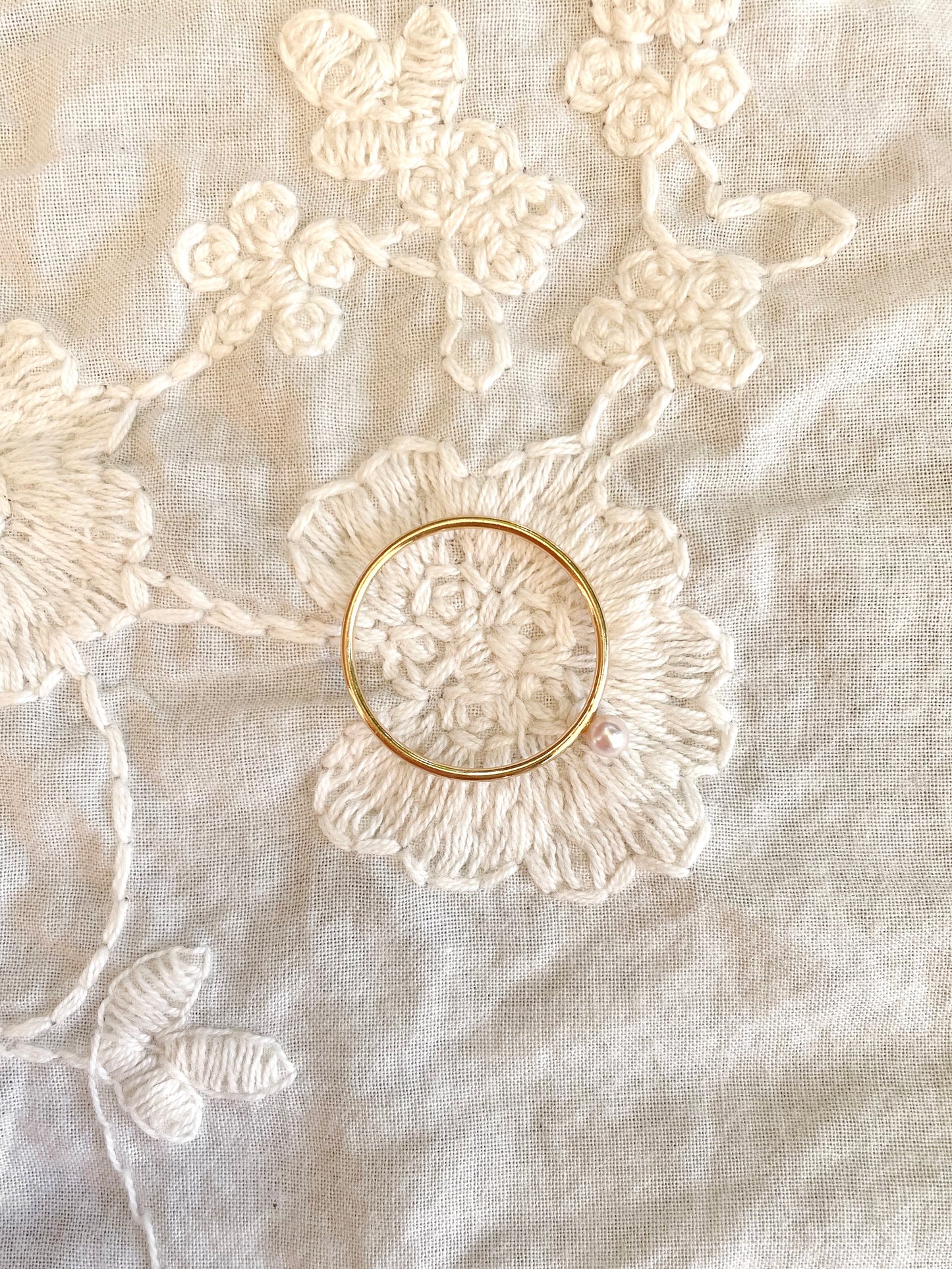 Lulu lichtroze parel ring