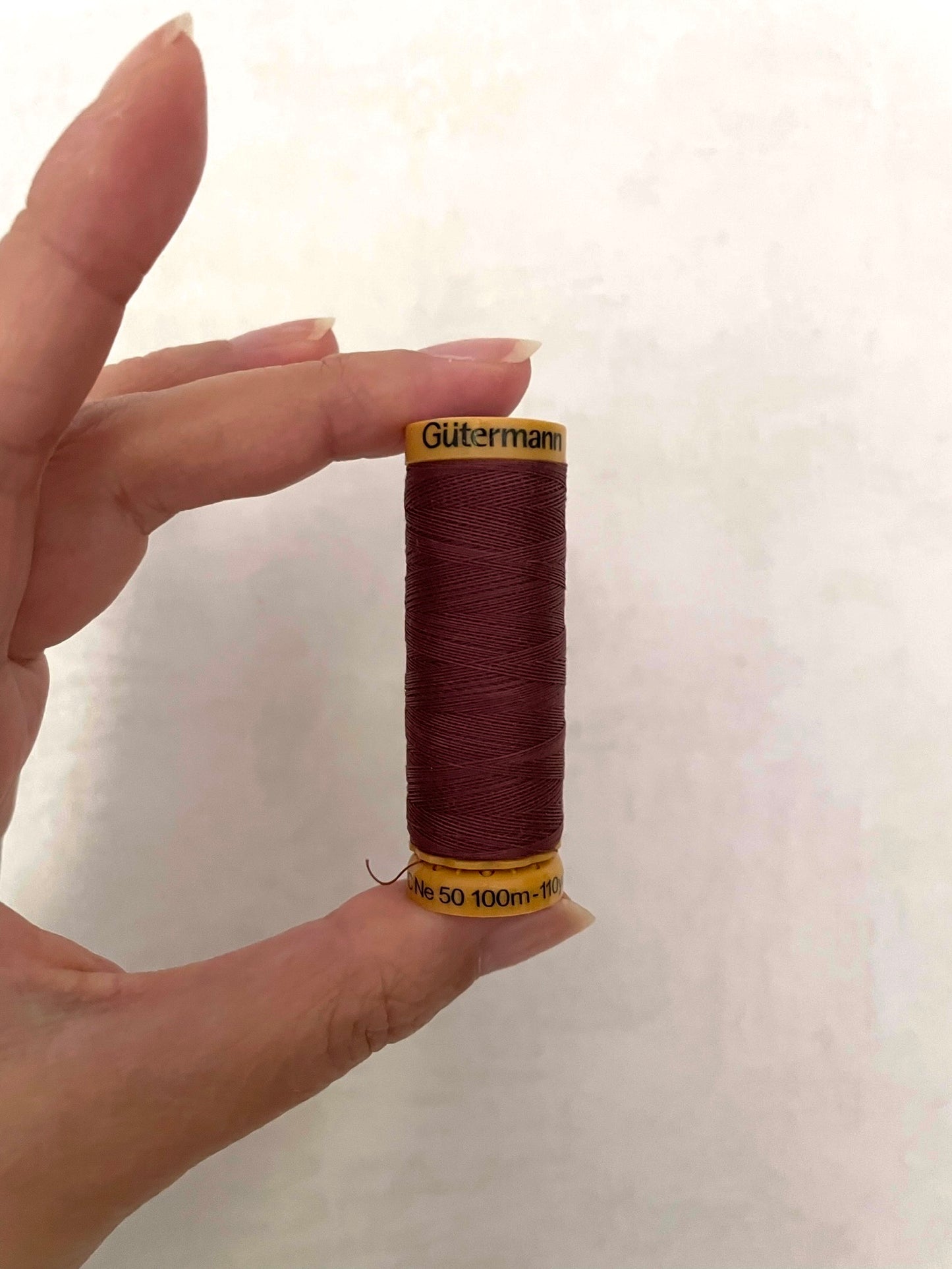 Gütermann katoenen garen bordeaux rood