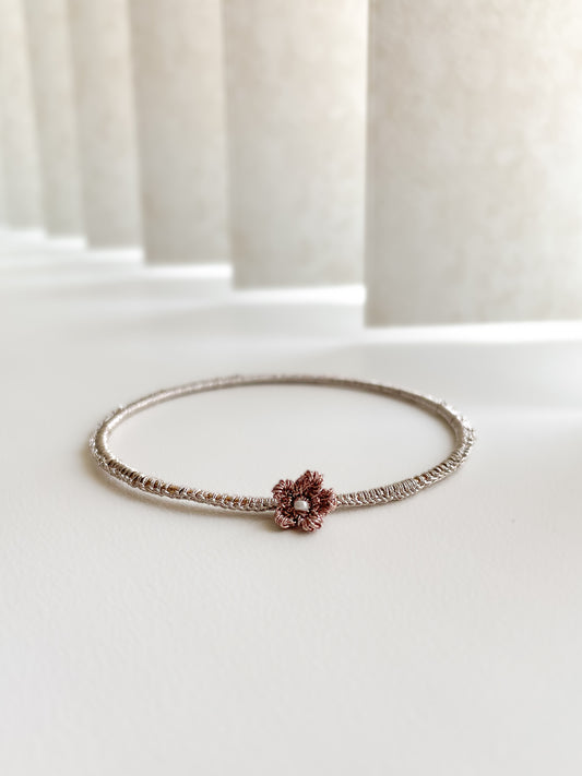 Cassidy gehaakte bangle taupe metallic